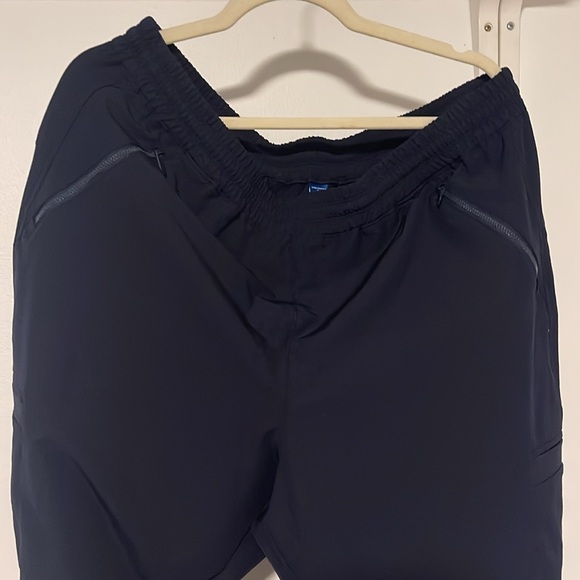 Old Navy Navy Blue Capri Exercise Pants - Picture 2 of 7